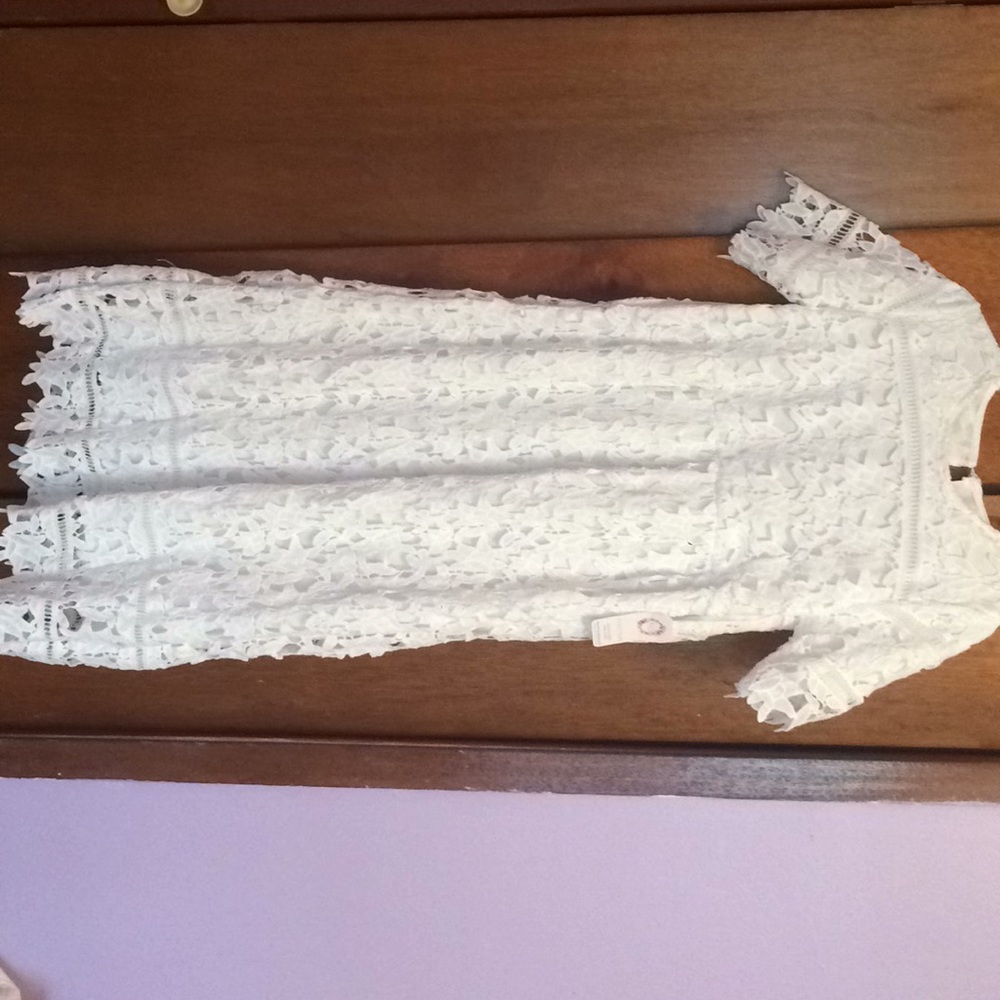 White lace dress